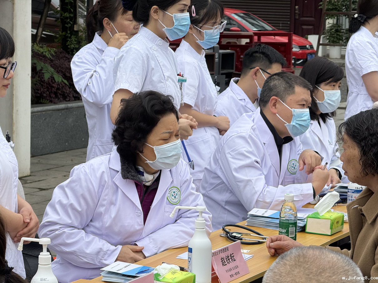 1746513999633030301.png 1745741917311087826.png